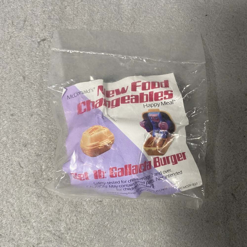 New McDonald's Changeables Gallacta Burger Hamburger Robot Toy Vintage 1988